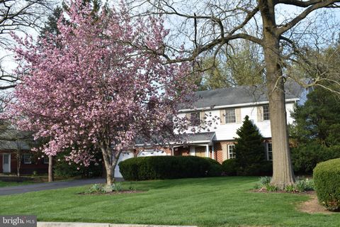 244 ORCHARD CIRCLE GREENCASTLE PA 17225