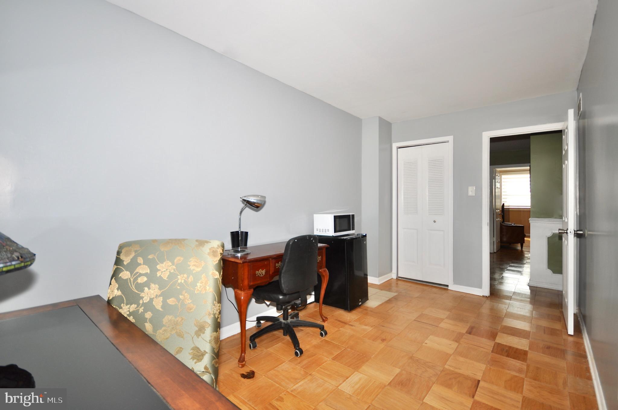 EASTWICK - Residential