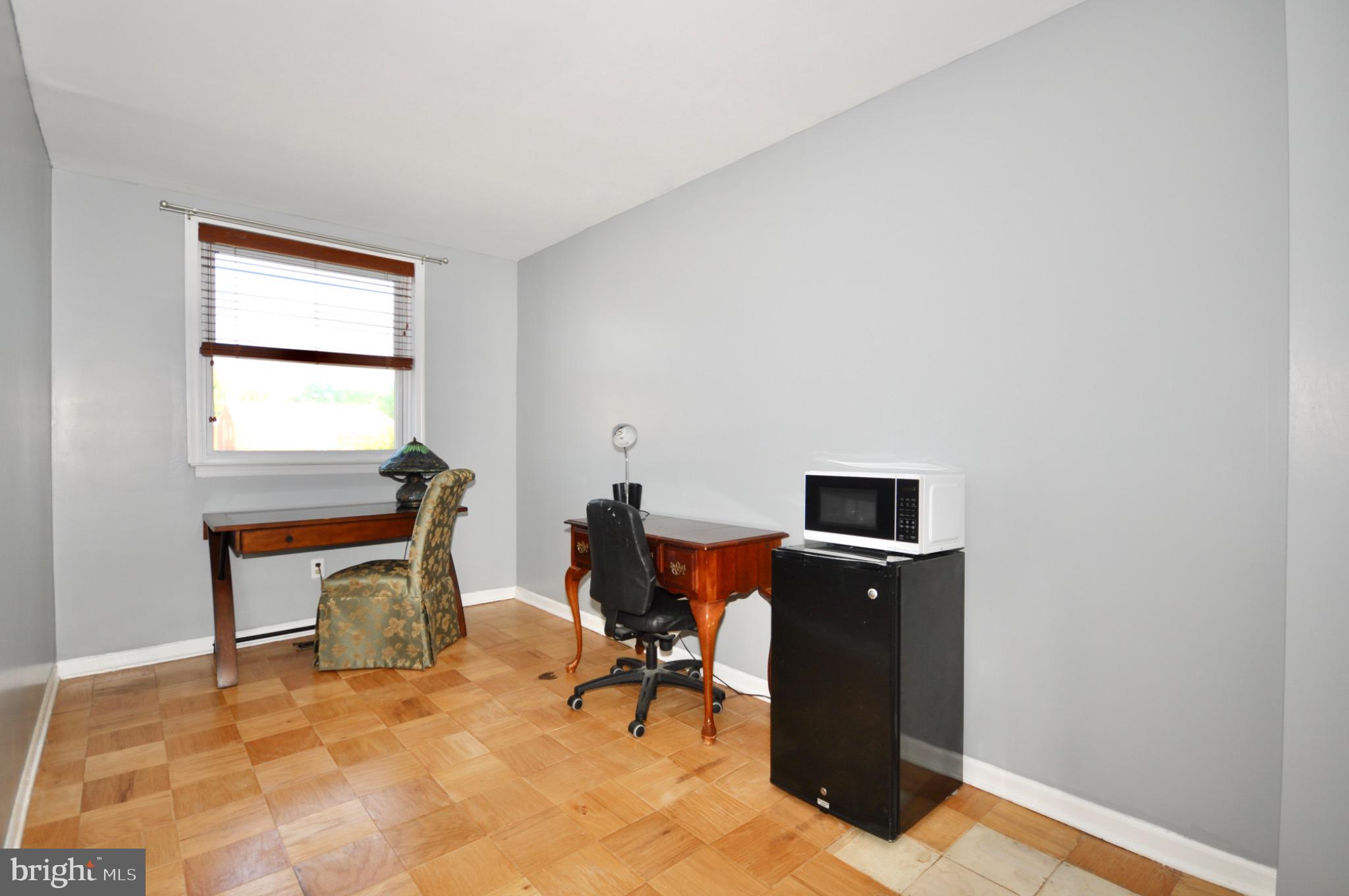 EASTWICK - Residential