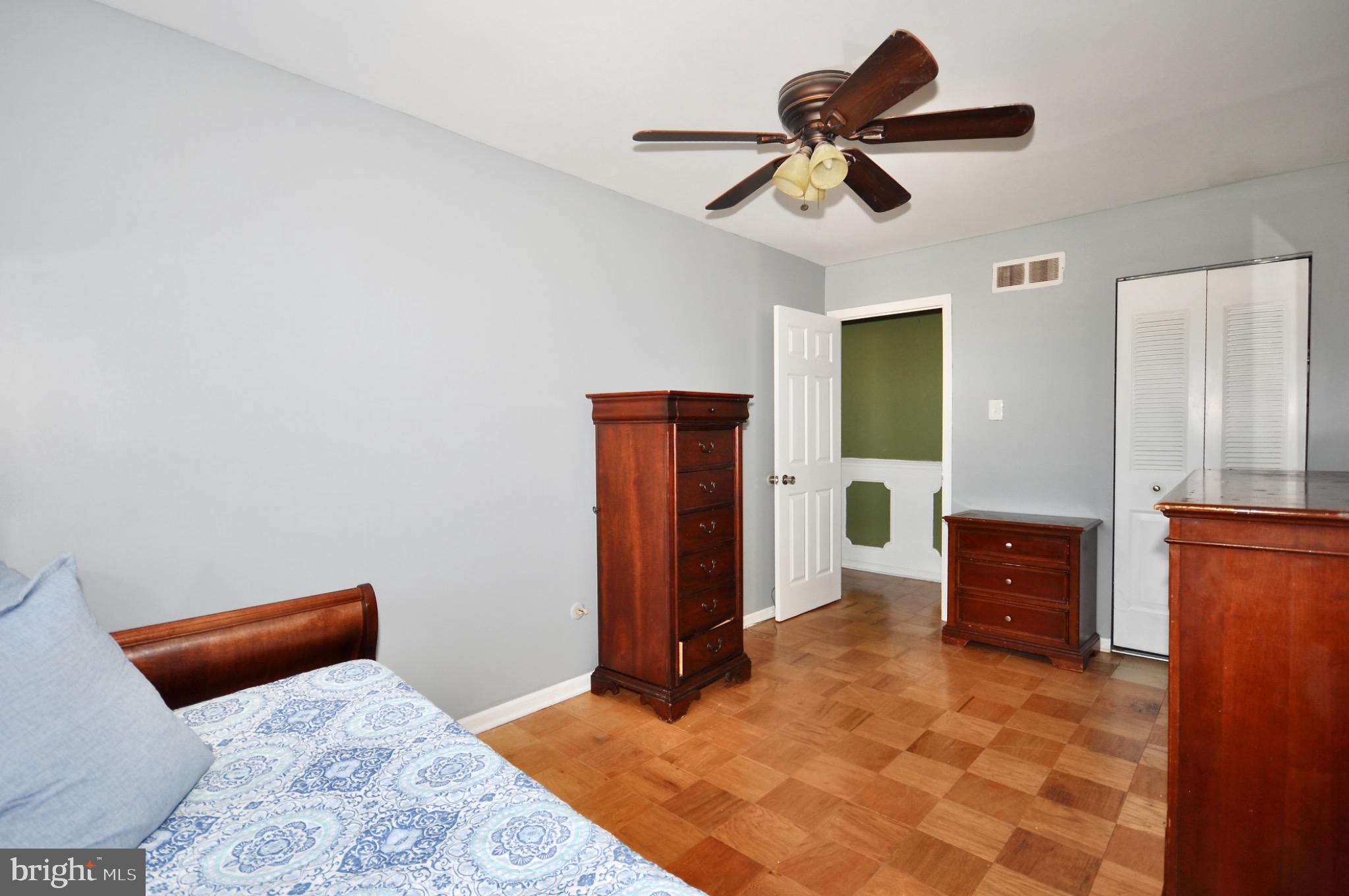 EASTWICK - Residential