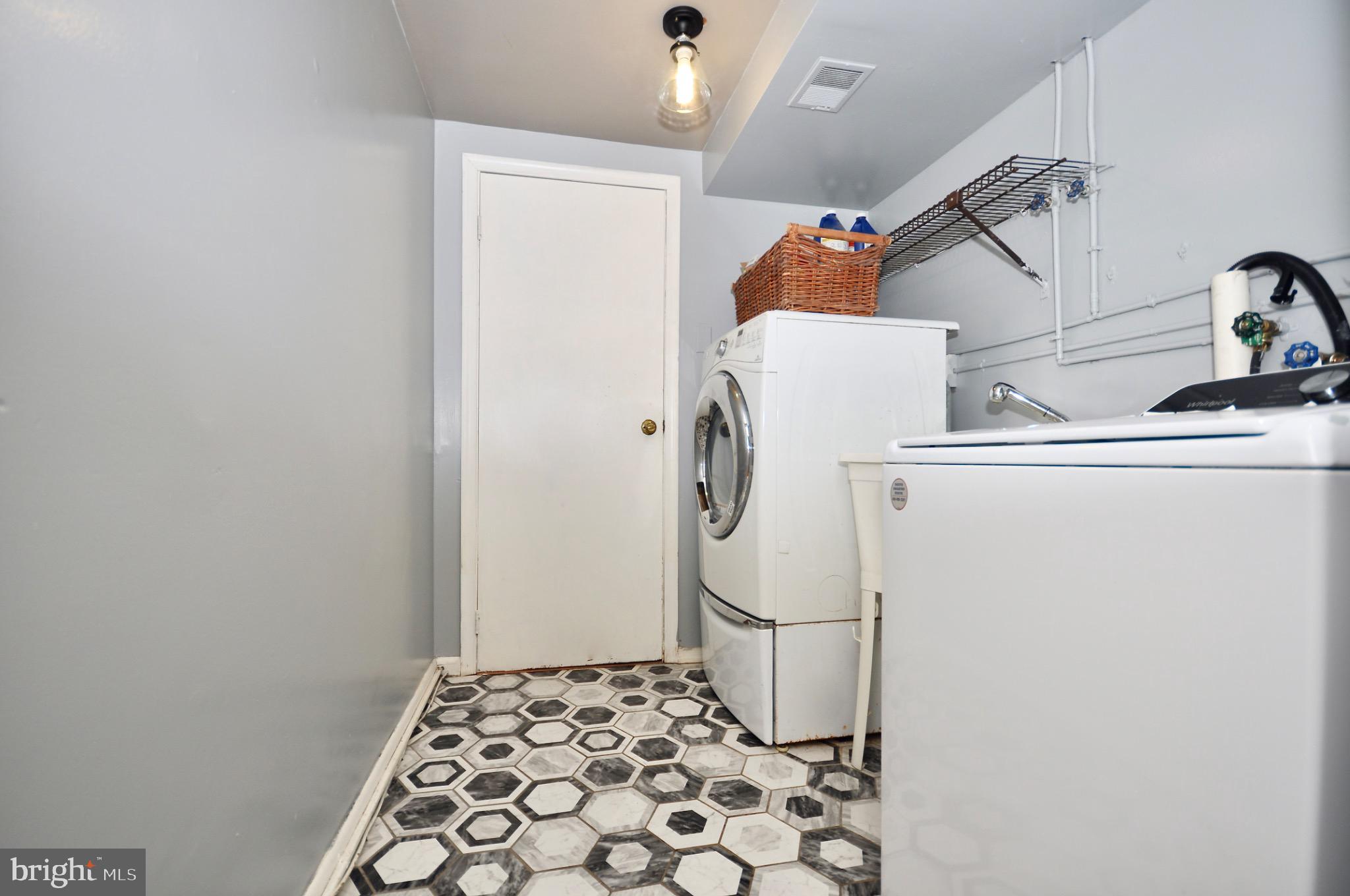 EASTWICK - Residential