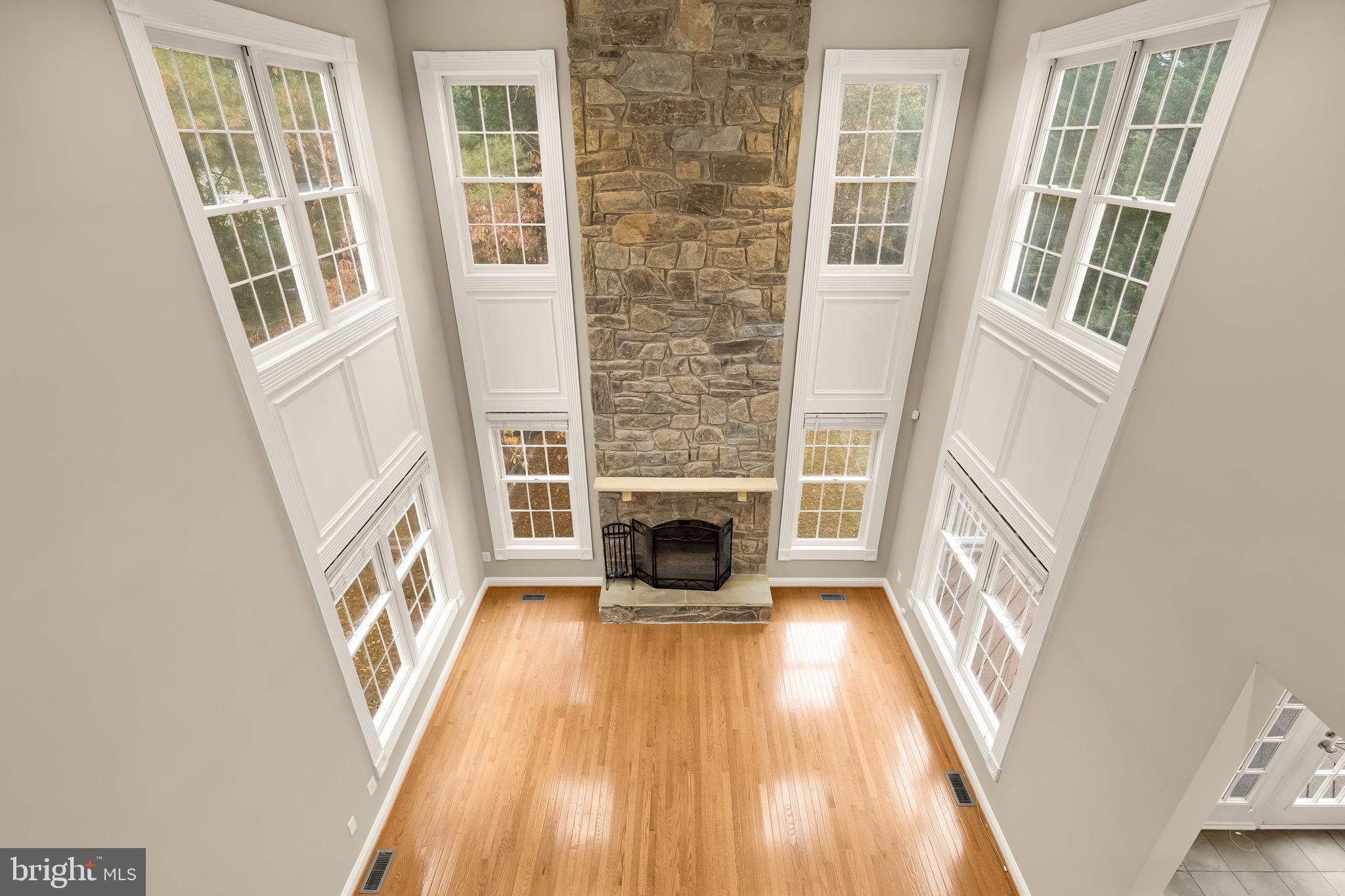 MOUNTAIN VIEW ESTATES - Residential