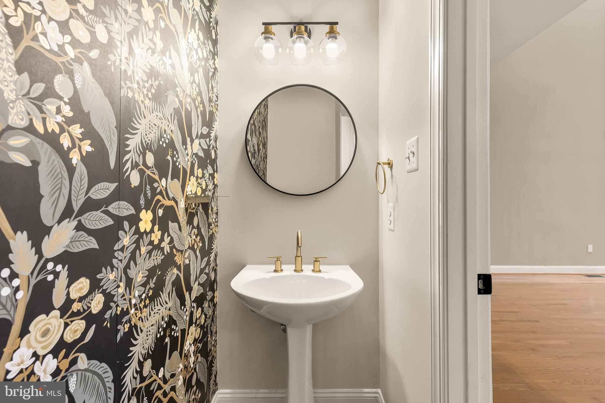 MOUNTAIN VIEW ESTATES - Residential