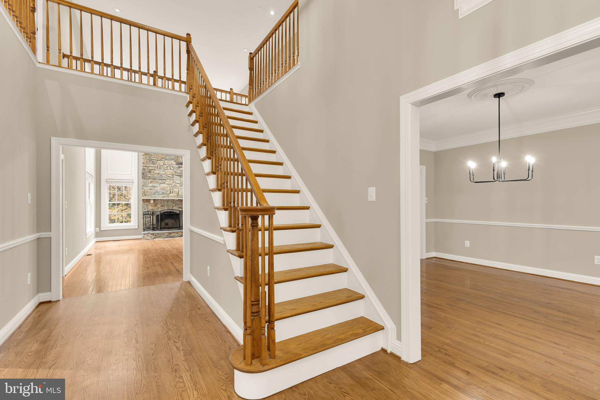 MOUNTAIN VIEW ESTATES - Residential