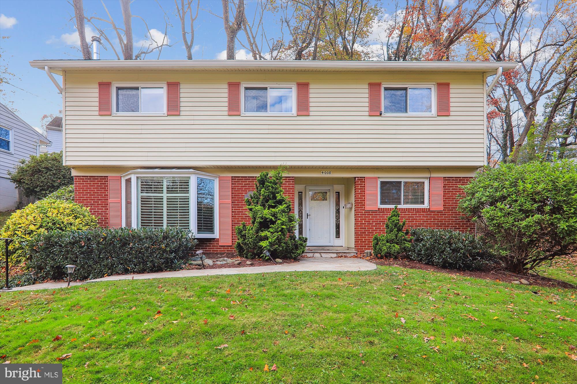 ROCK CREEK PALISADES - Residential