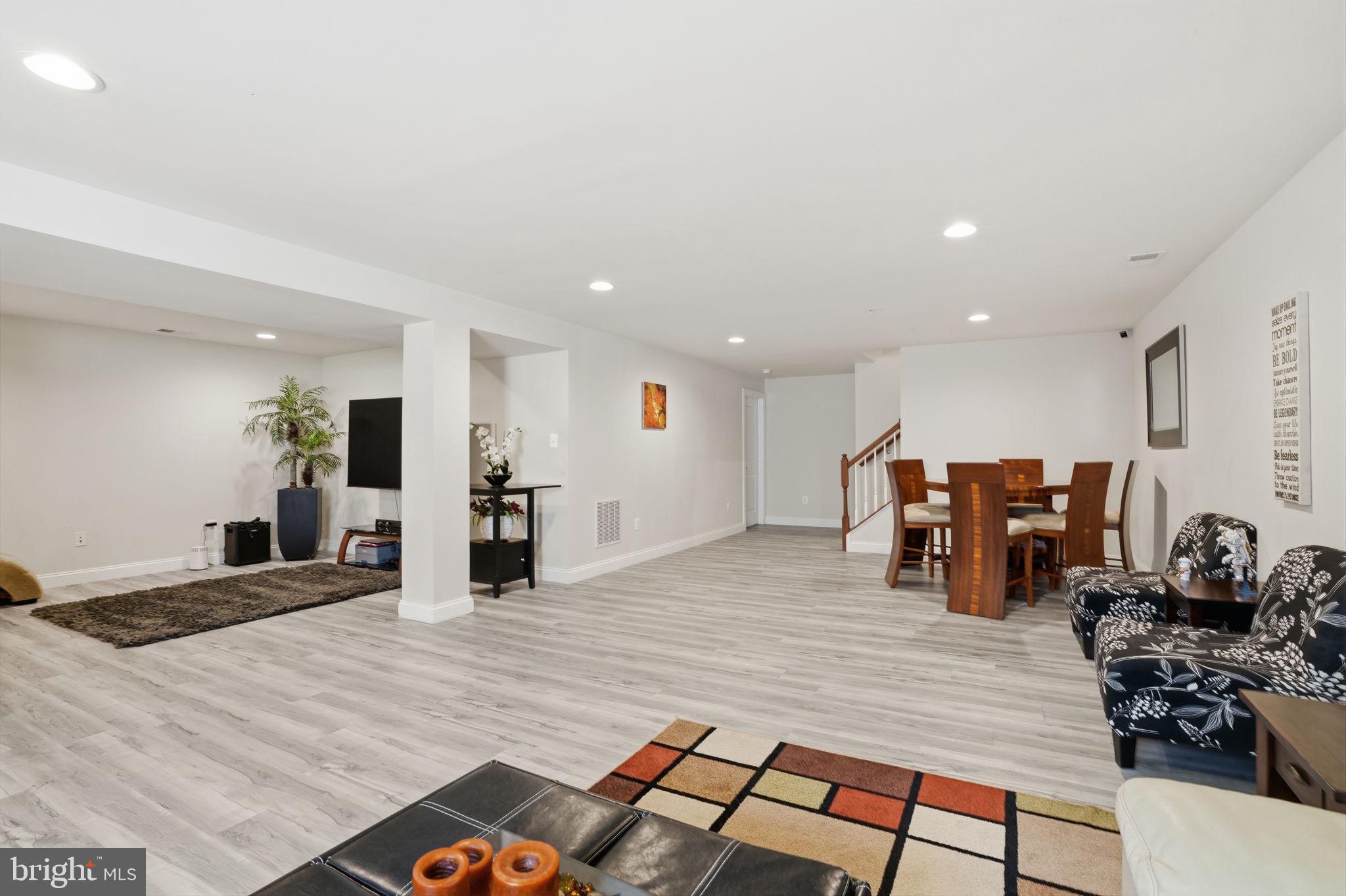 PENROSE WALK - Residential