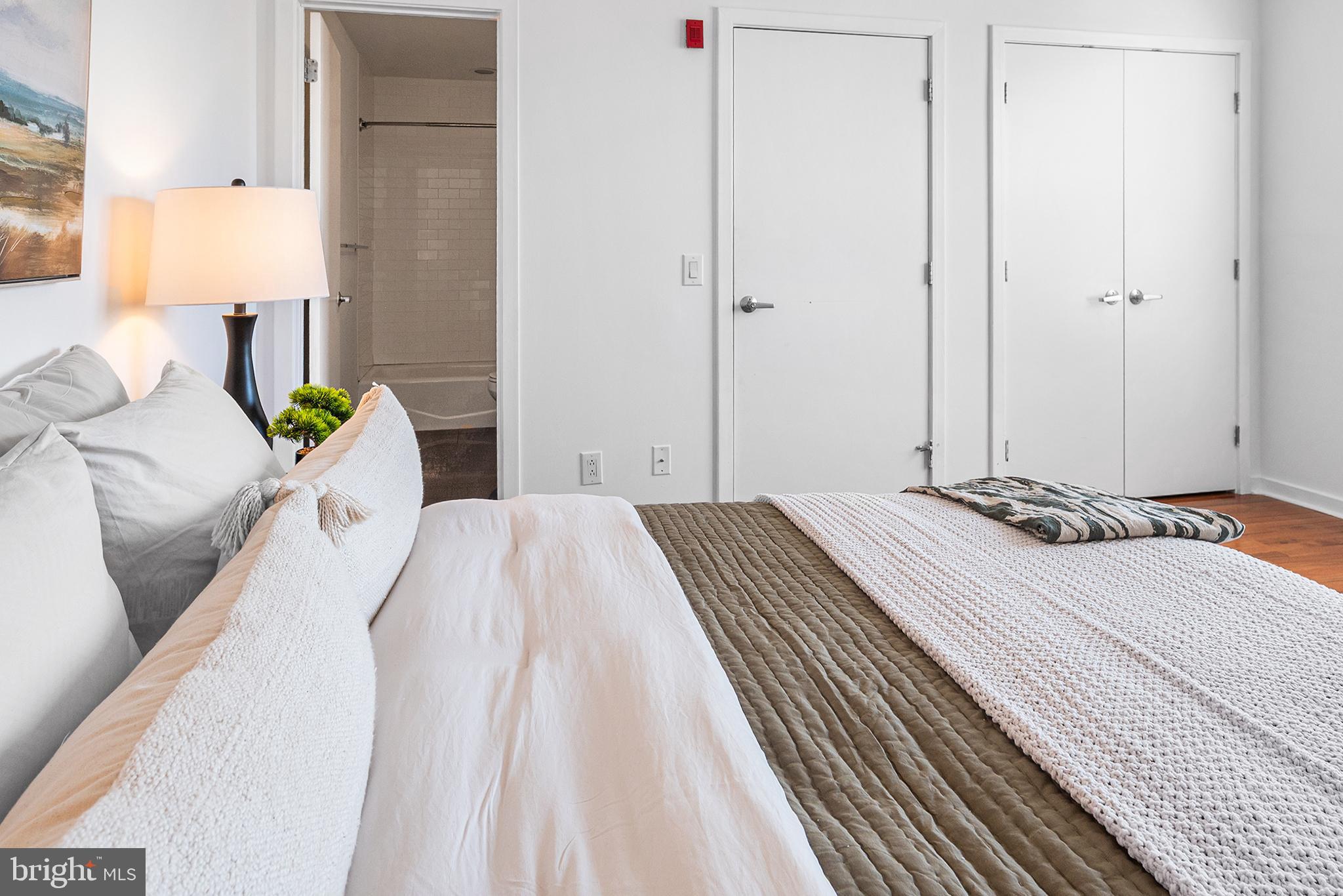 NORTHERN LIBERTIES - Residential Lease