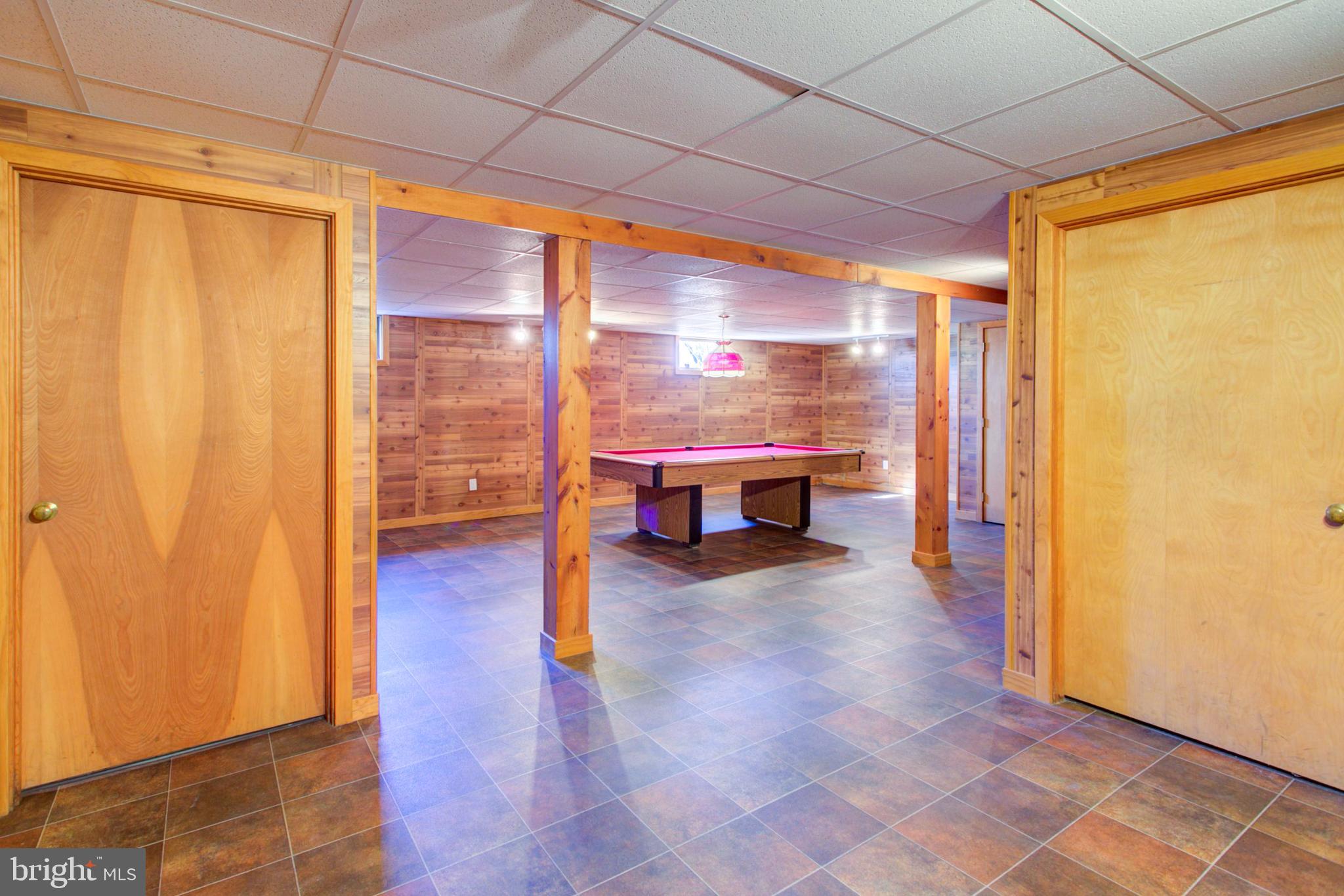 CHATELAINE - Residential