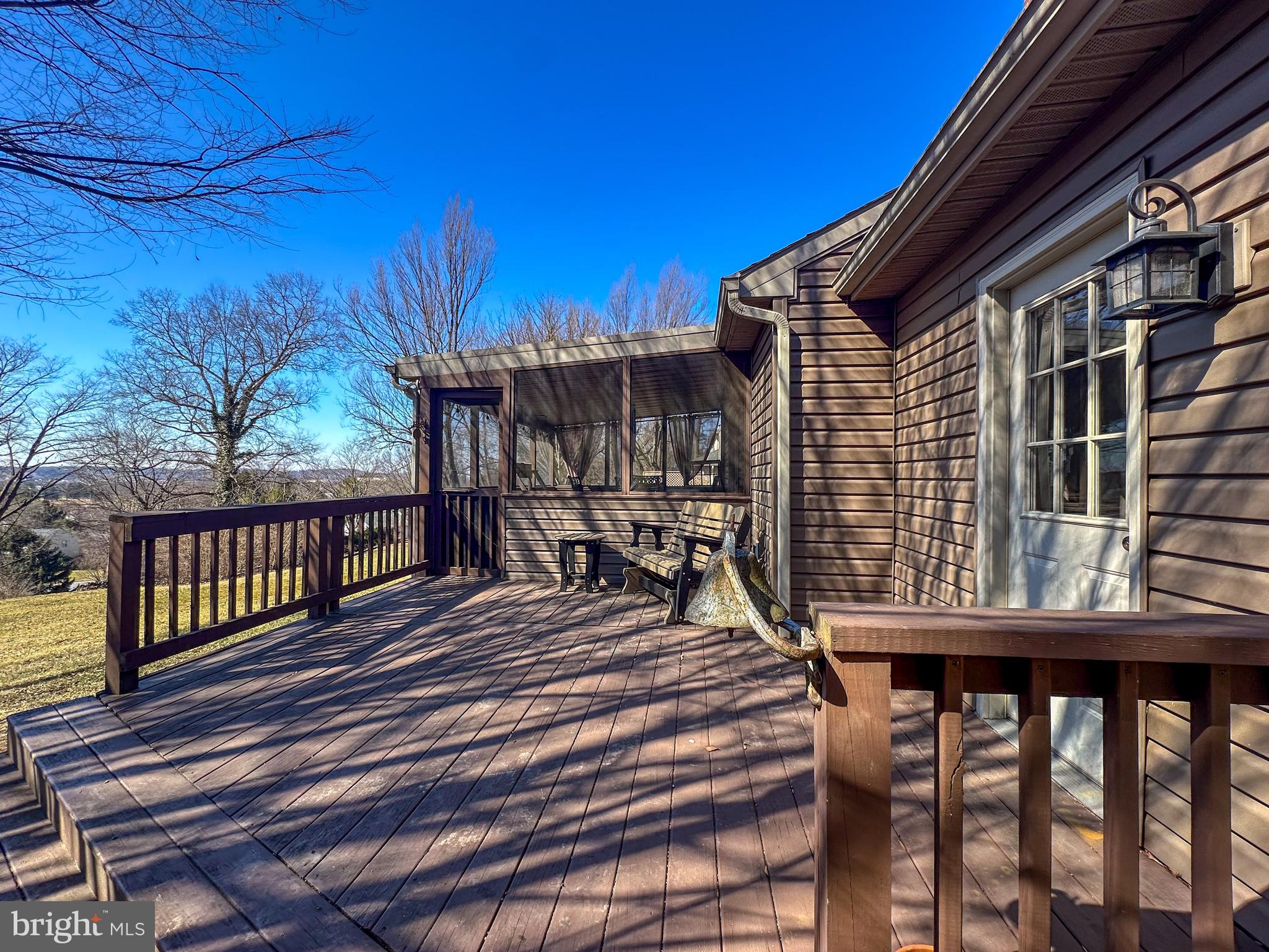 CHATELAINE - Residential