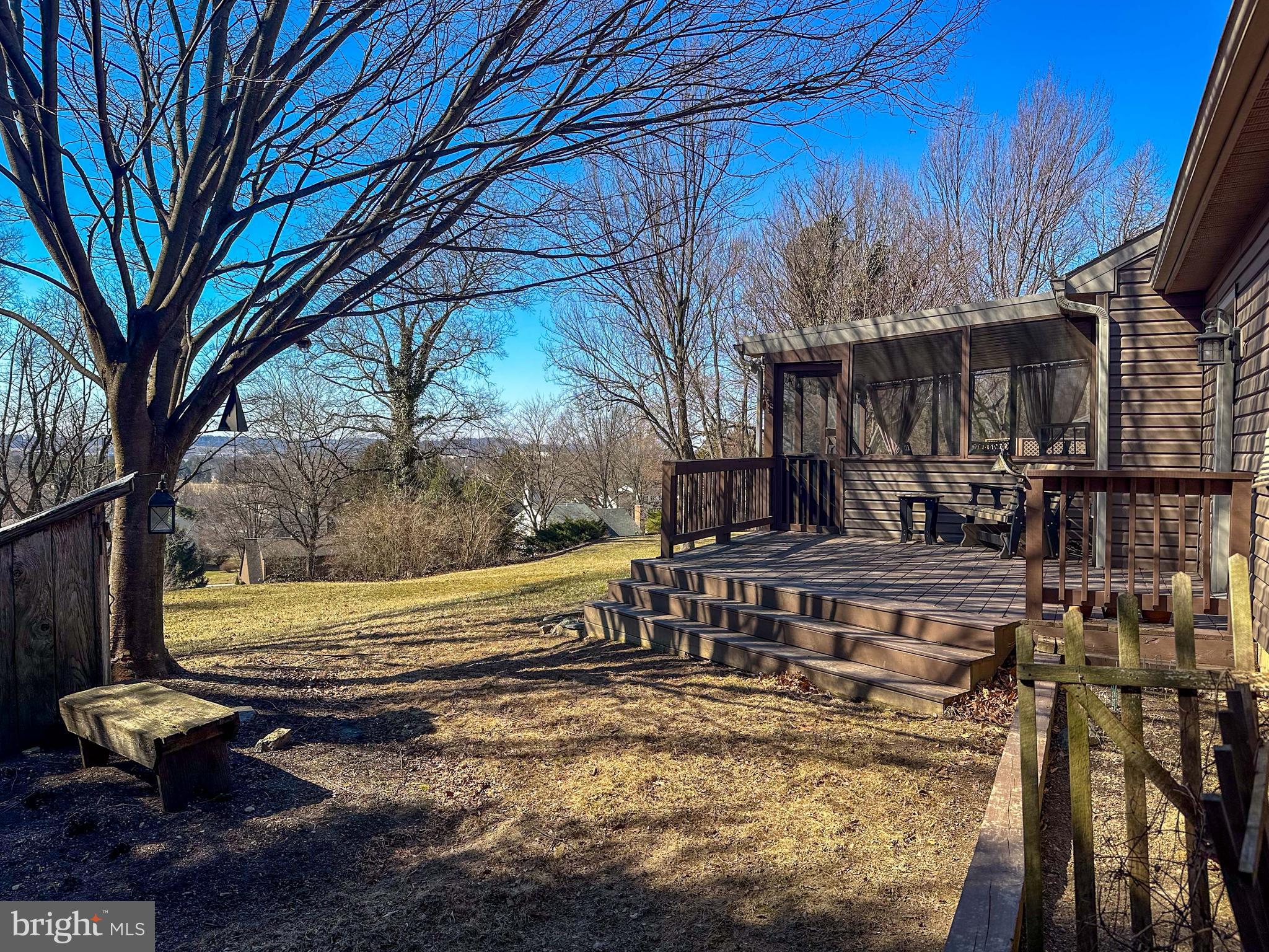 CHATELAINE - Residential