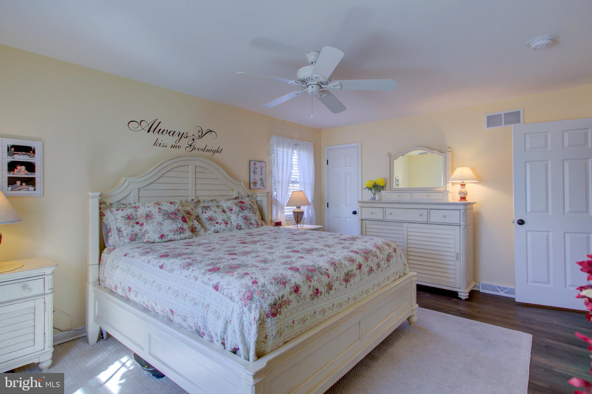 CHATELAINE - Residential