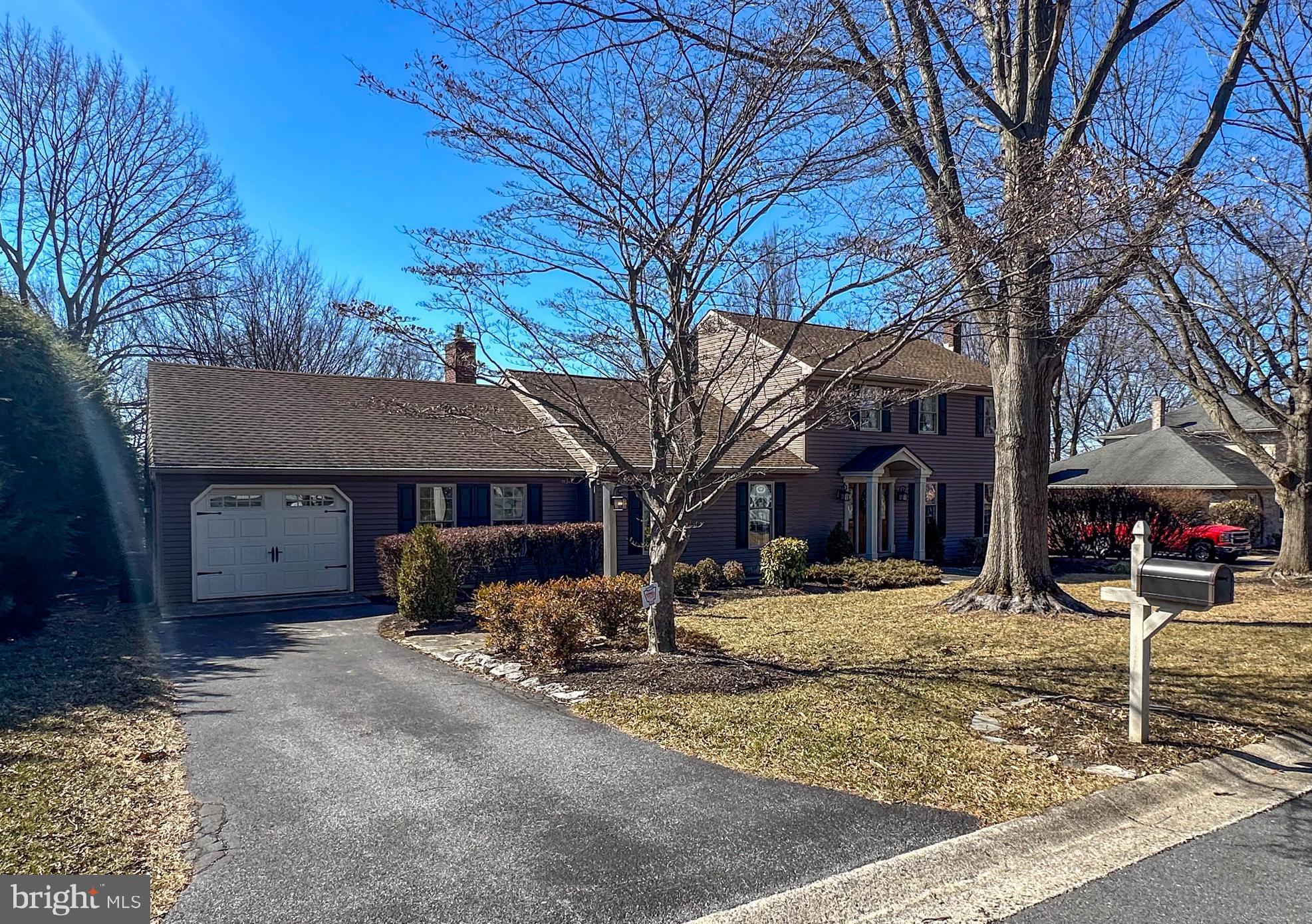 CHATELAINE - Residential