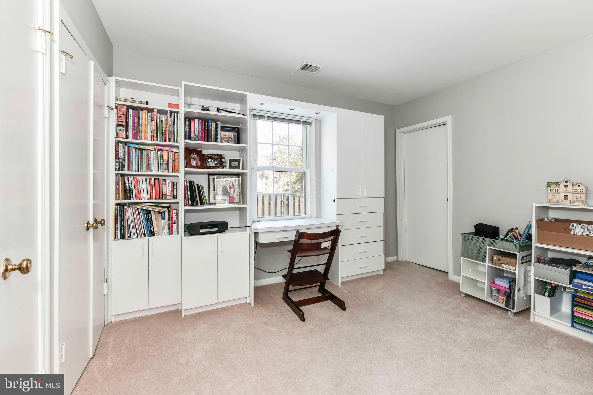 TYSONS WEST - Residential Lease