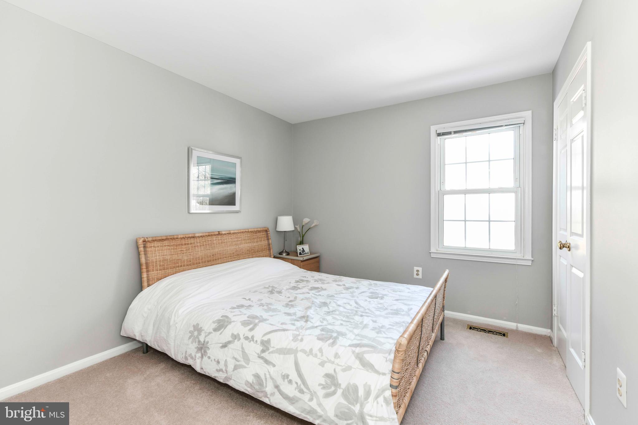 TYSONS WEST - Residential Lease