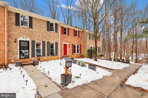 Photo of 17121 Briardale Road, ROCKVILLE, MD 20855 (MLS # MDMC2217582)