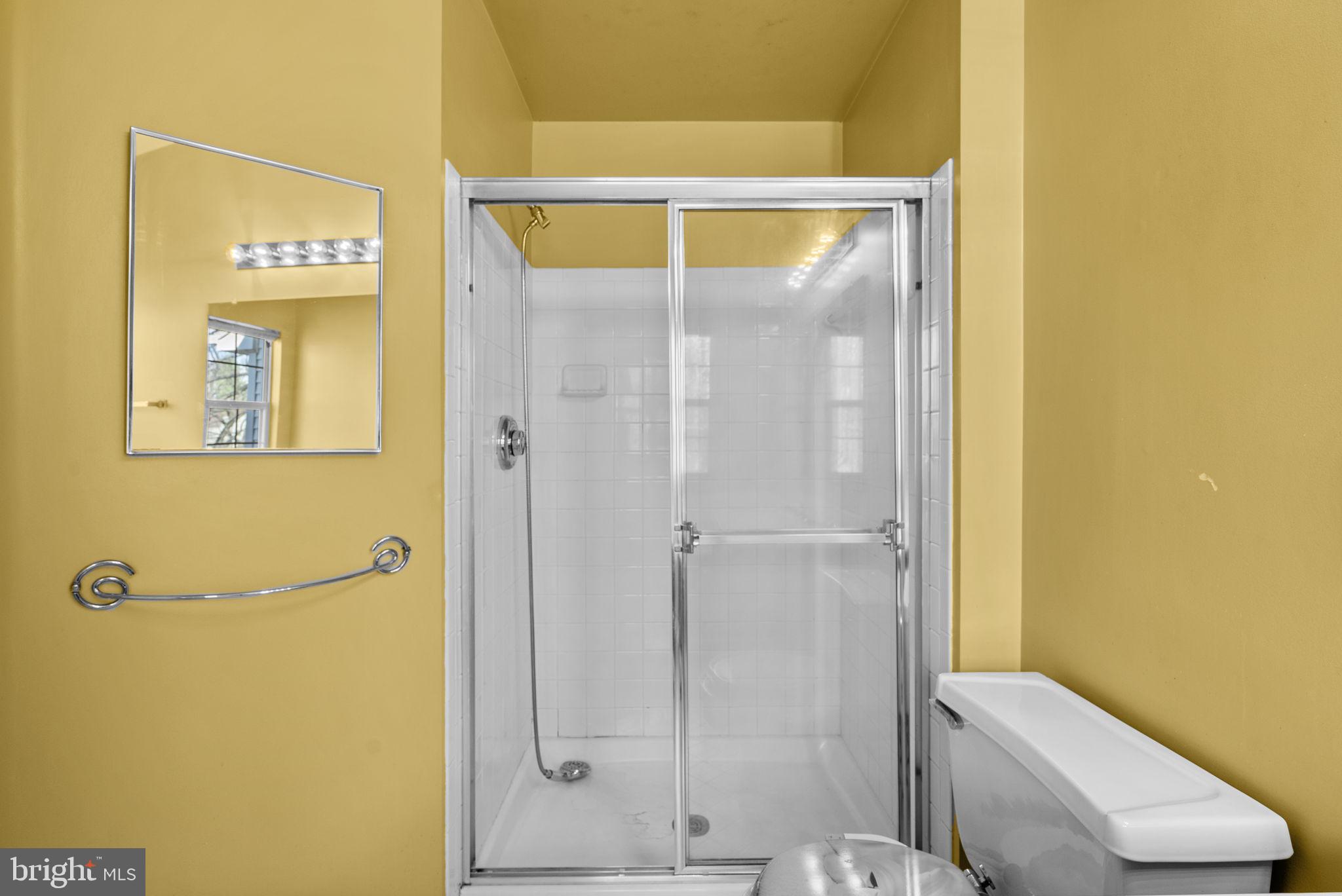 WOODVIEW VILLAGE - Residential