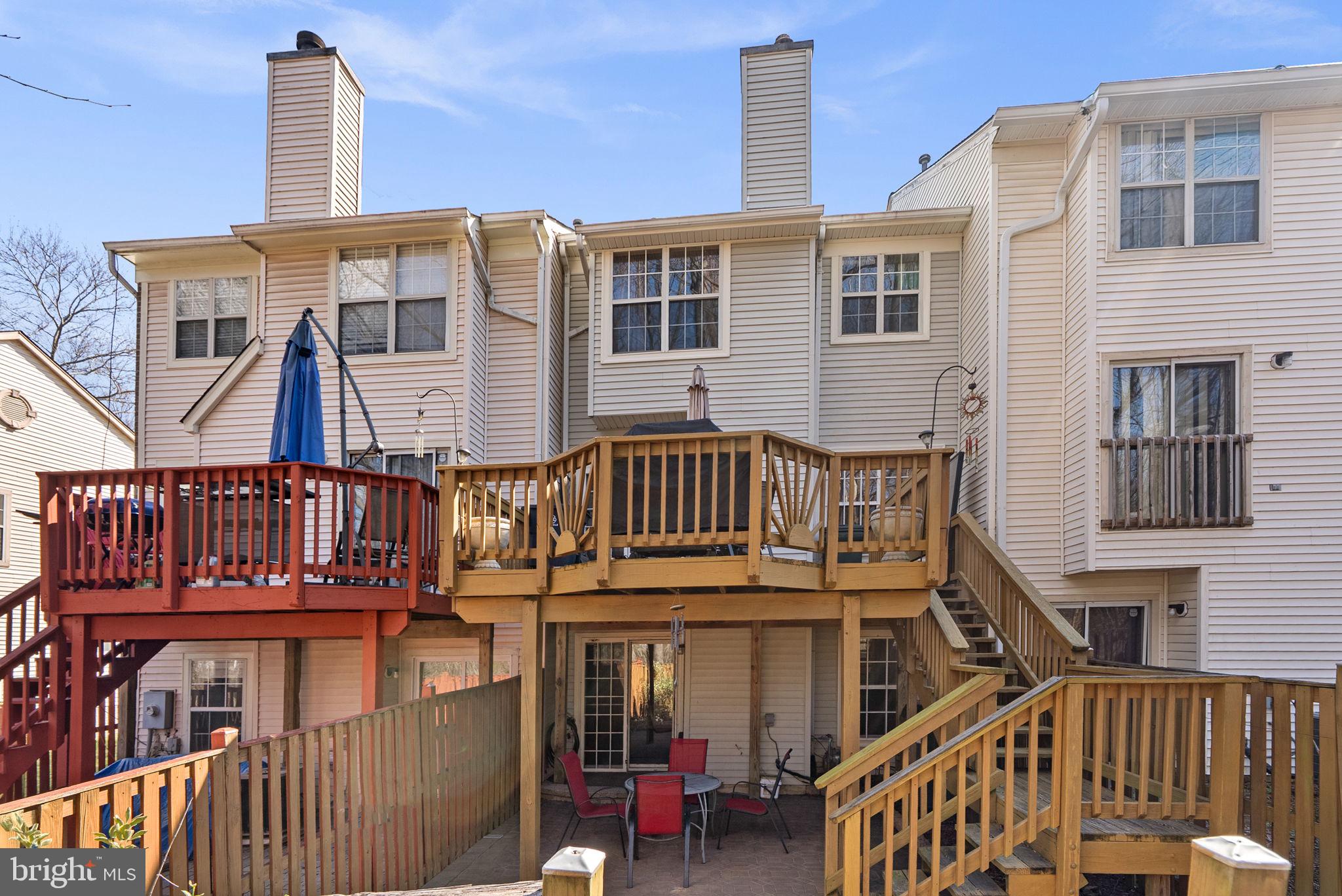 WOODVIEW VILLAGE - Residential