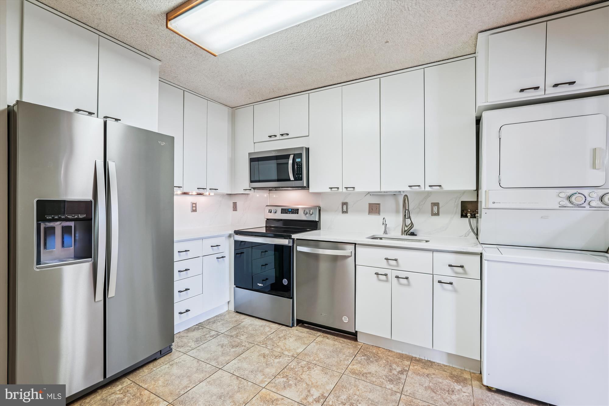 WESTLAKE TERRACE - Residential