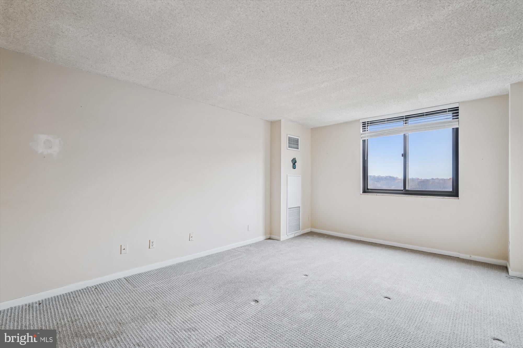 WESTLAKE TERRACE - Residential