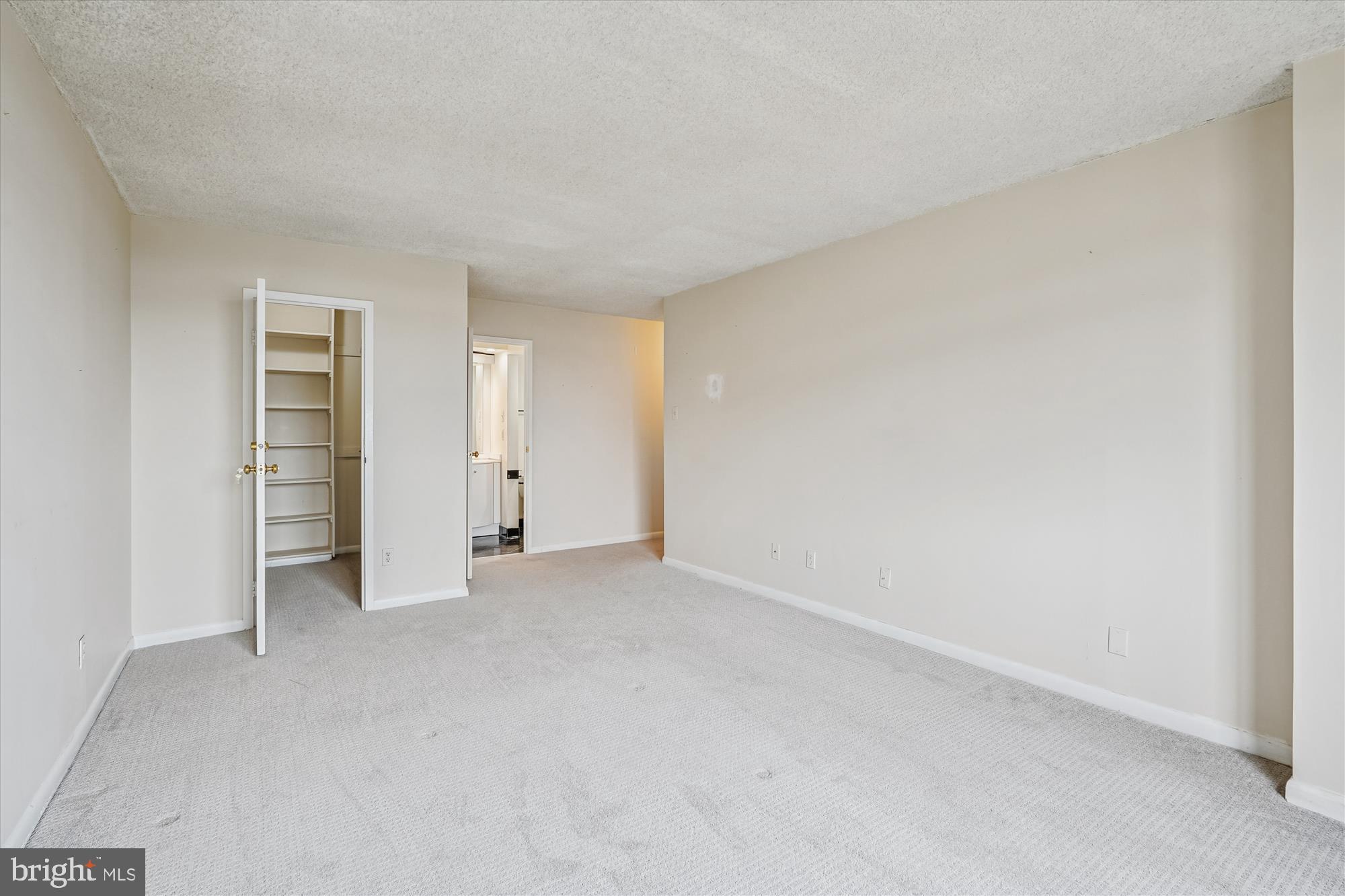 WESTLAKE TERRACE - Residential