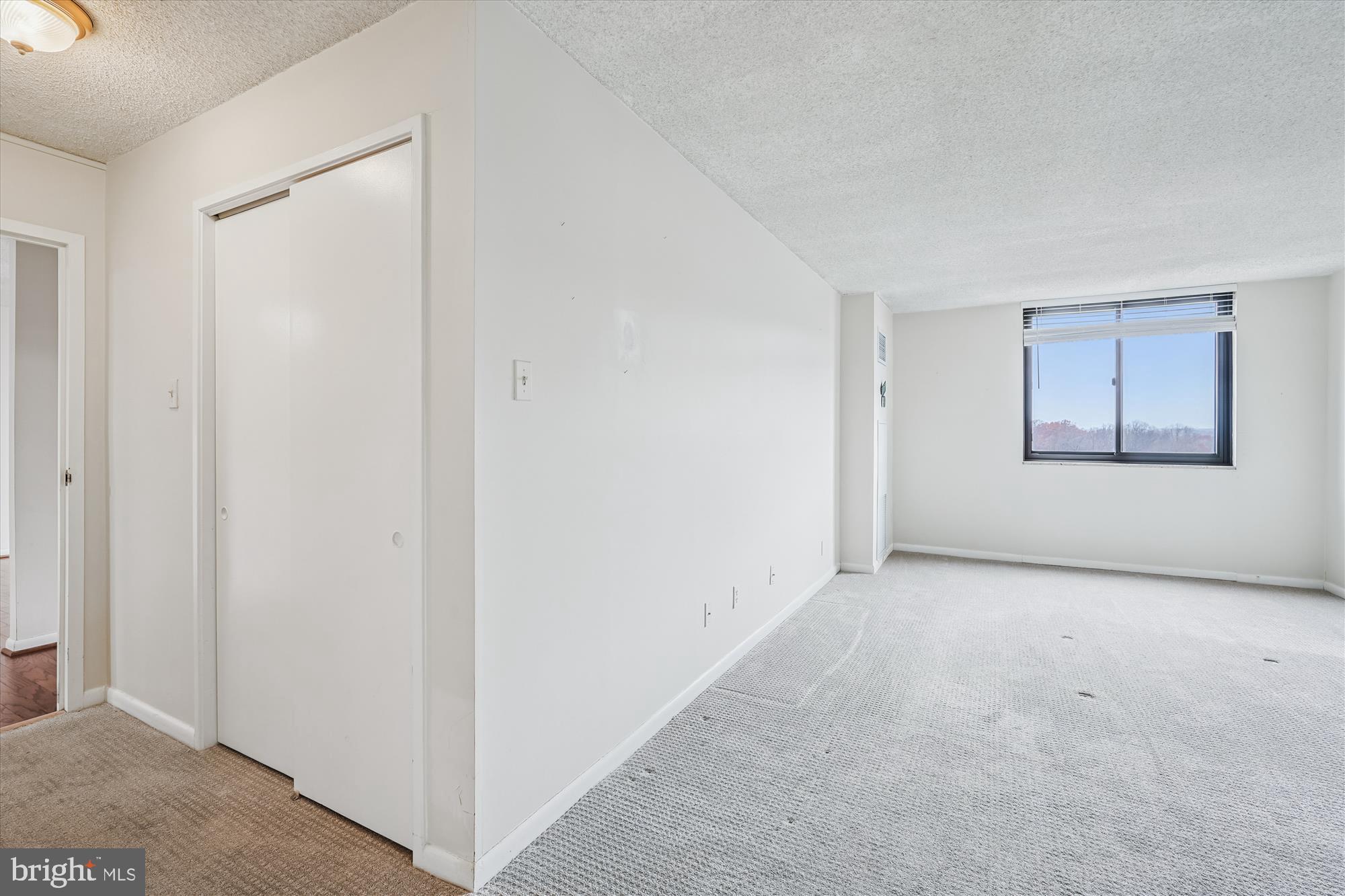 WESTLAKE TERRACE - Residential