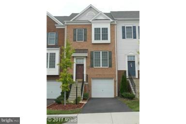 RIVER OAKS - Residential Lease