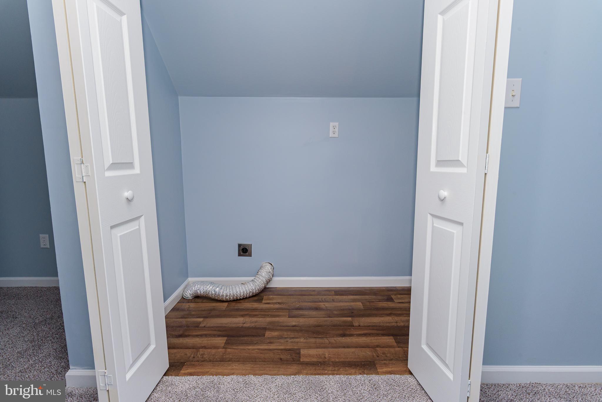 POINTERS RUN - Residential