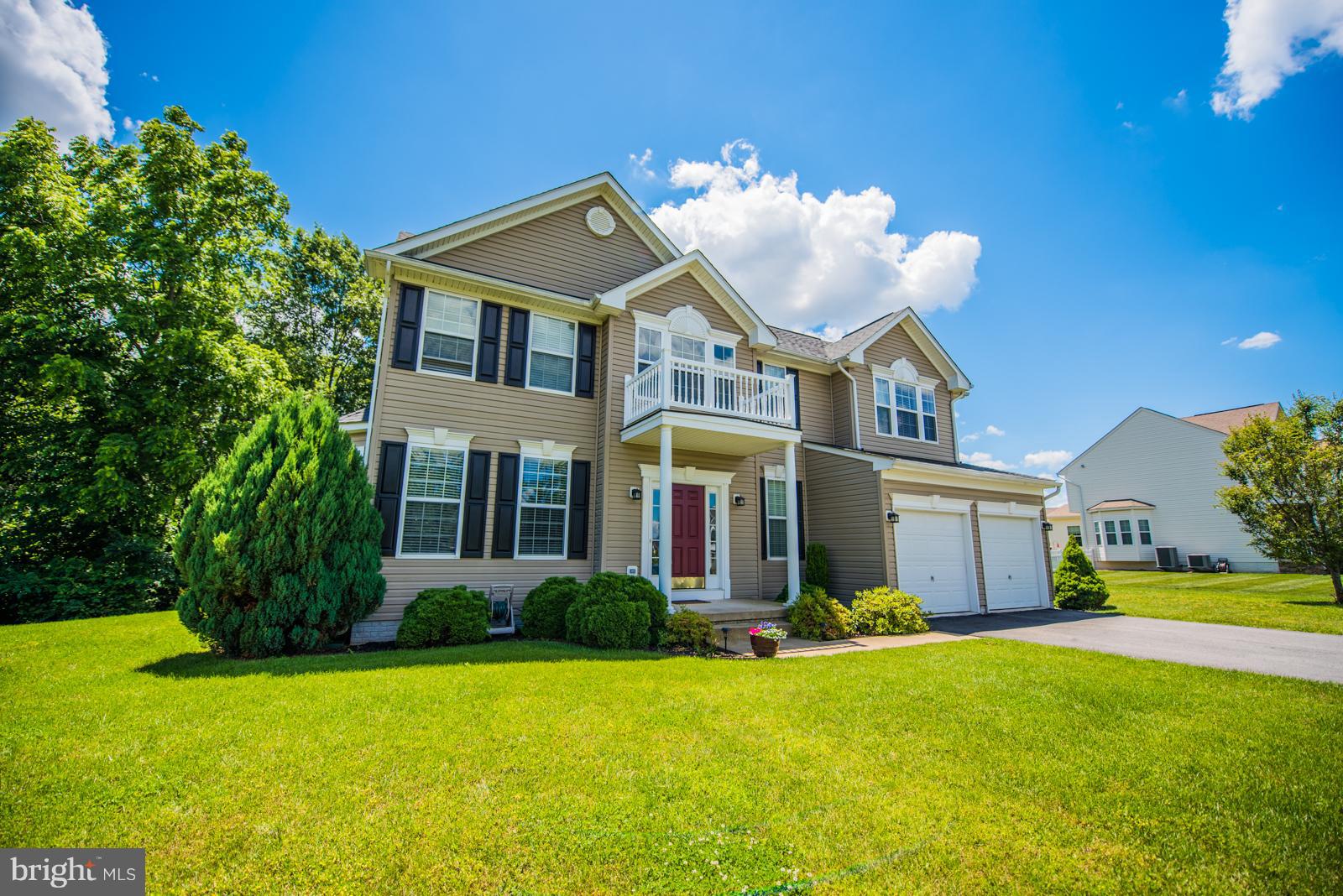 BROOKFIELD - Residential