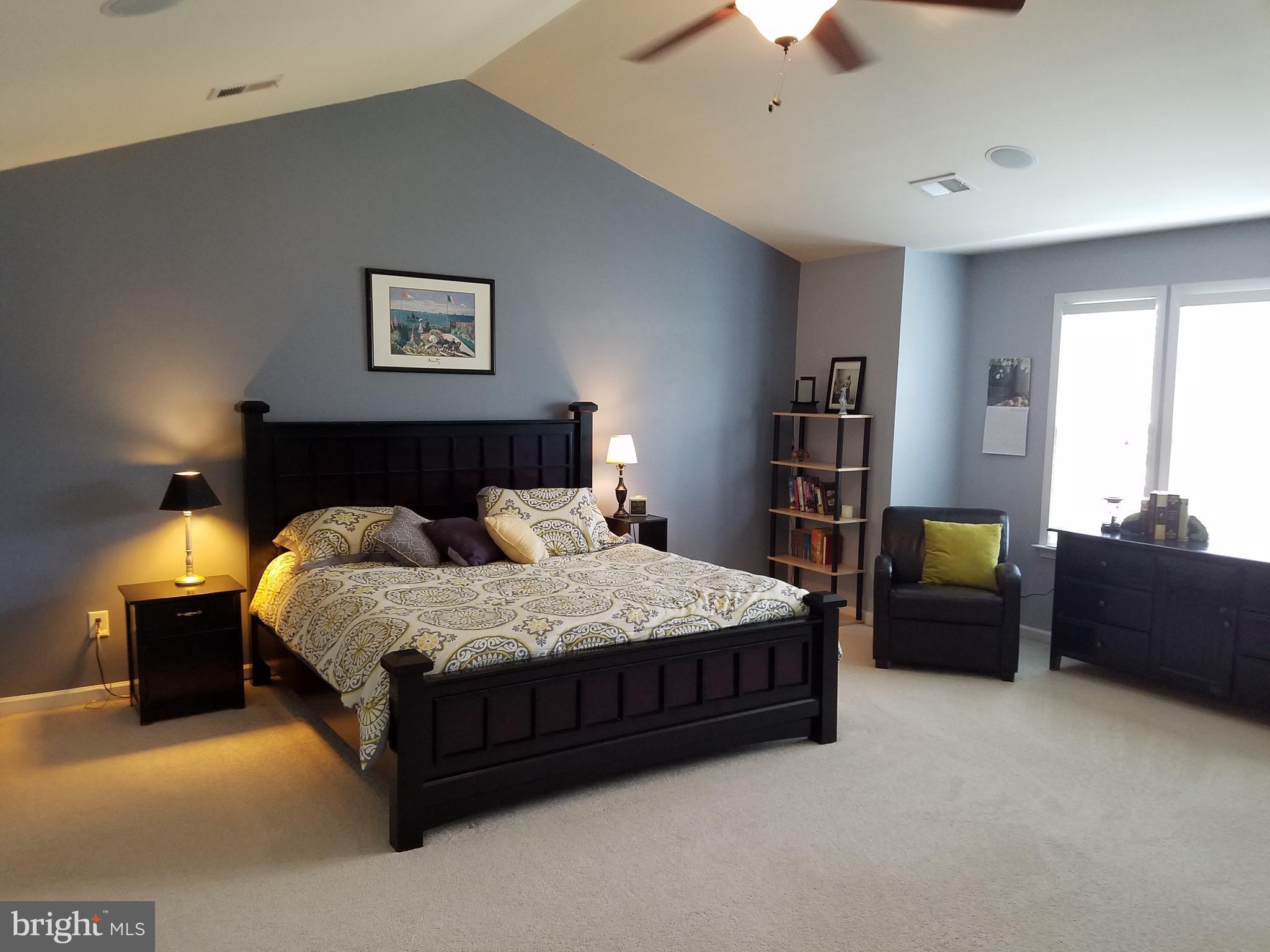 BROOKFIELD - Residential