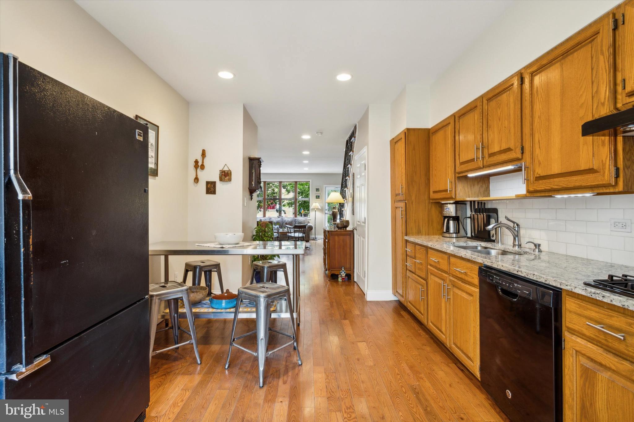 EAST PASSYUNK CROSSING - Residential