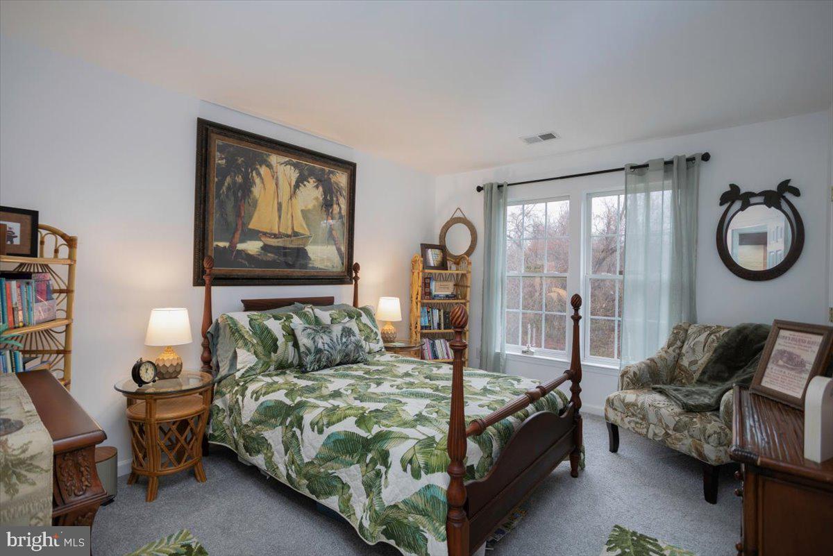 TIDEWATER FARMS - Residential