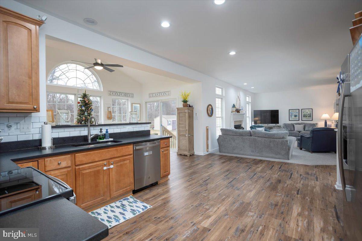 TIDEWATER FARMS - Residential