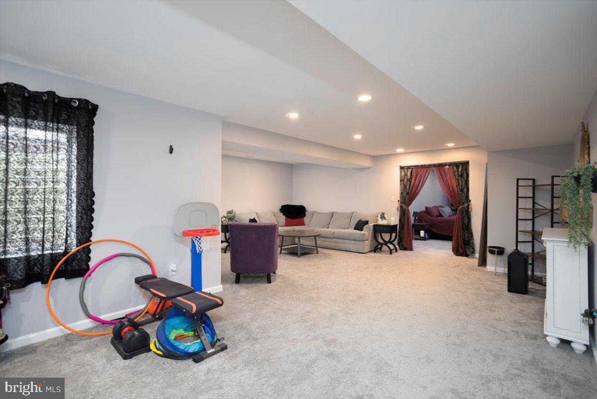 TIDEWATER FARMS - Residential