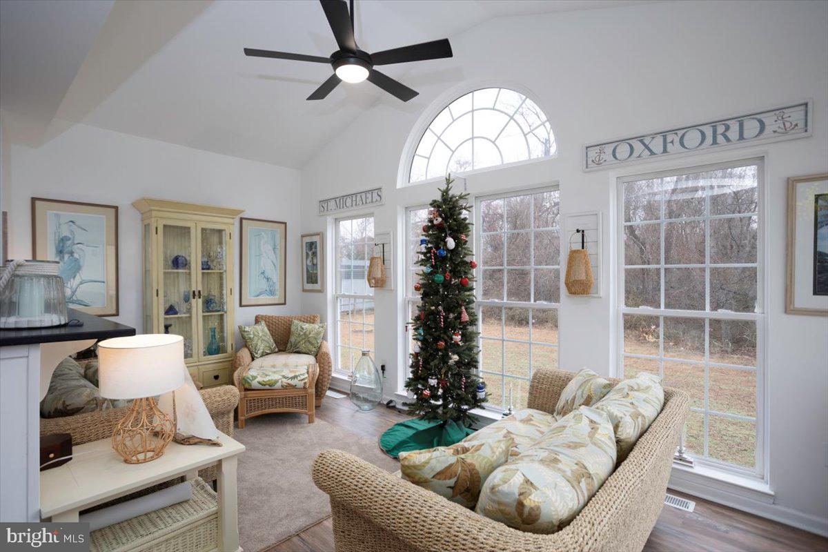 TIDEWATER FARMS - Residential