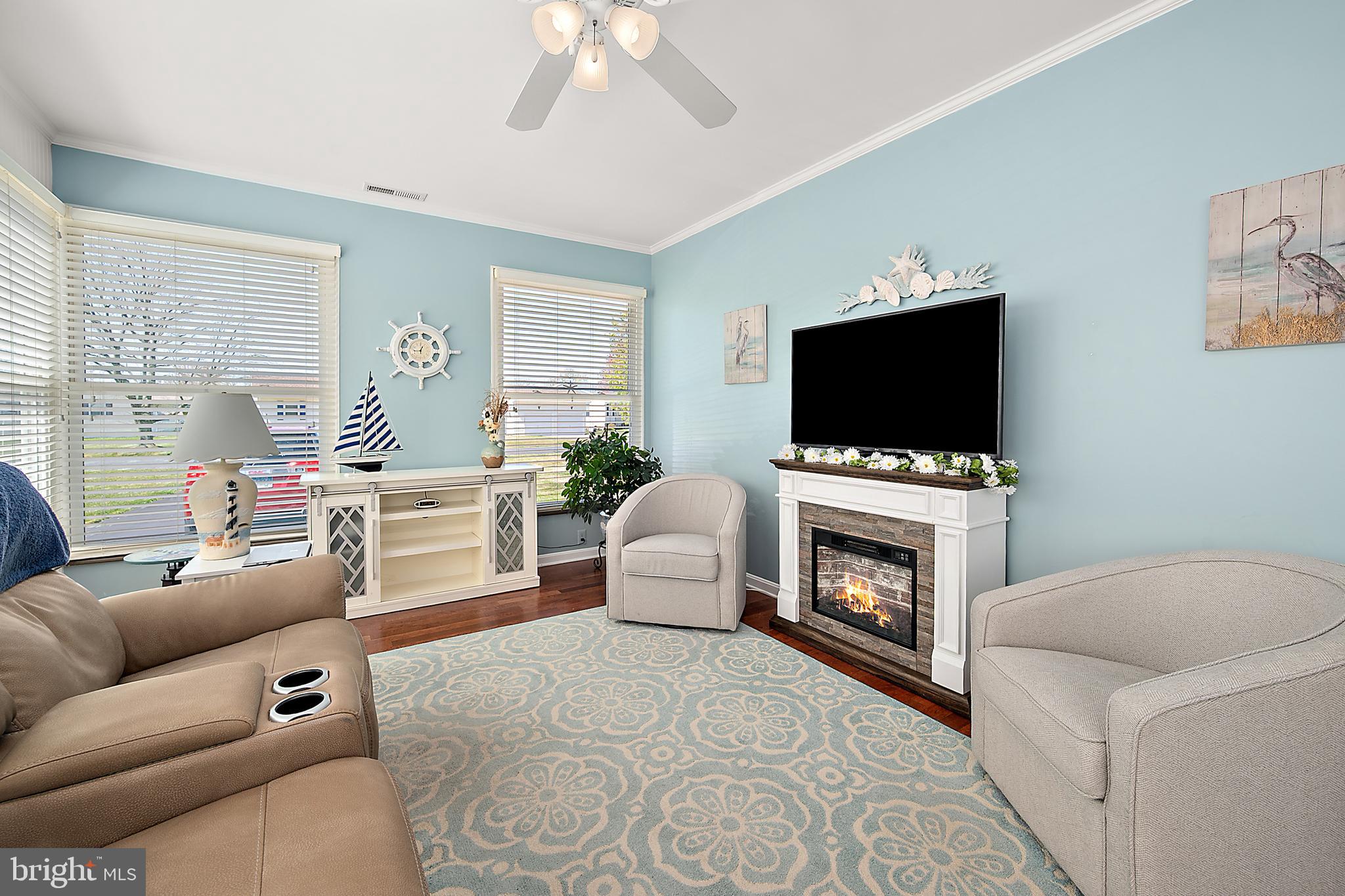 KEENWICK SOUND - Residential