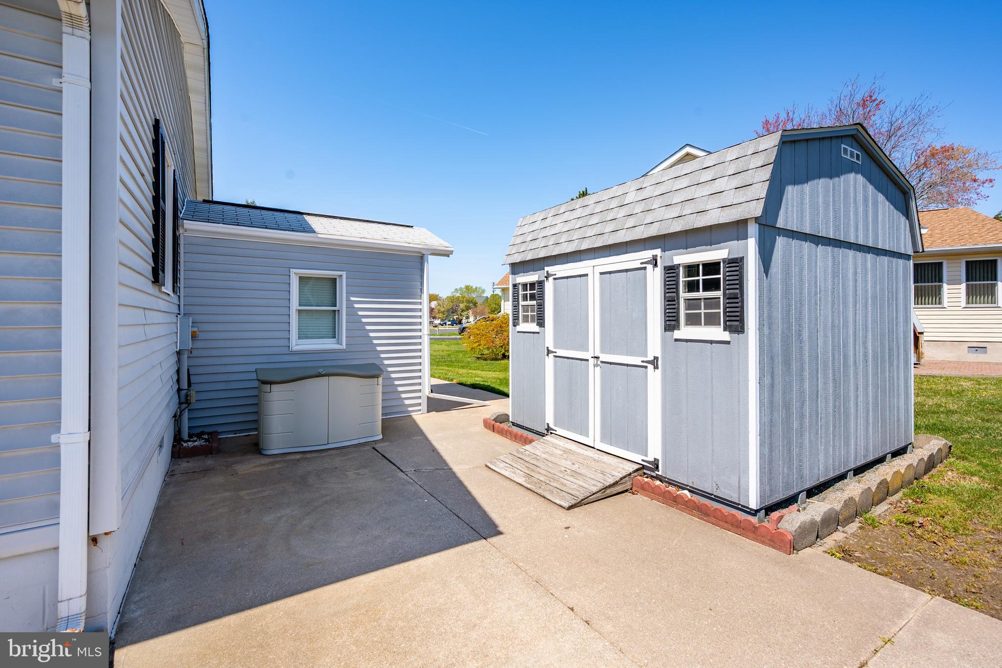 KEENWICK SOUND - Residential