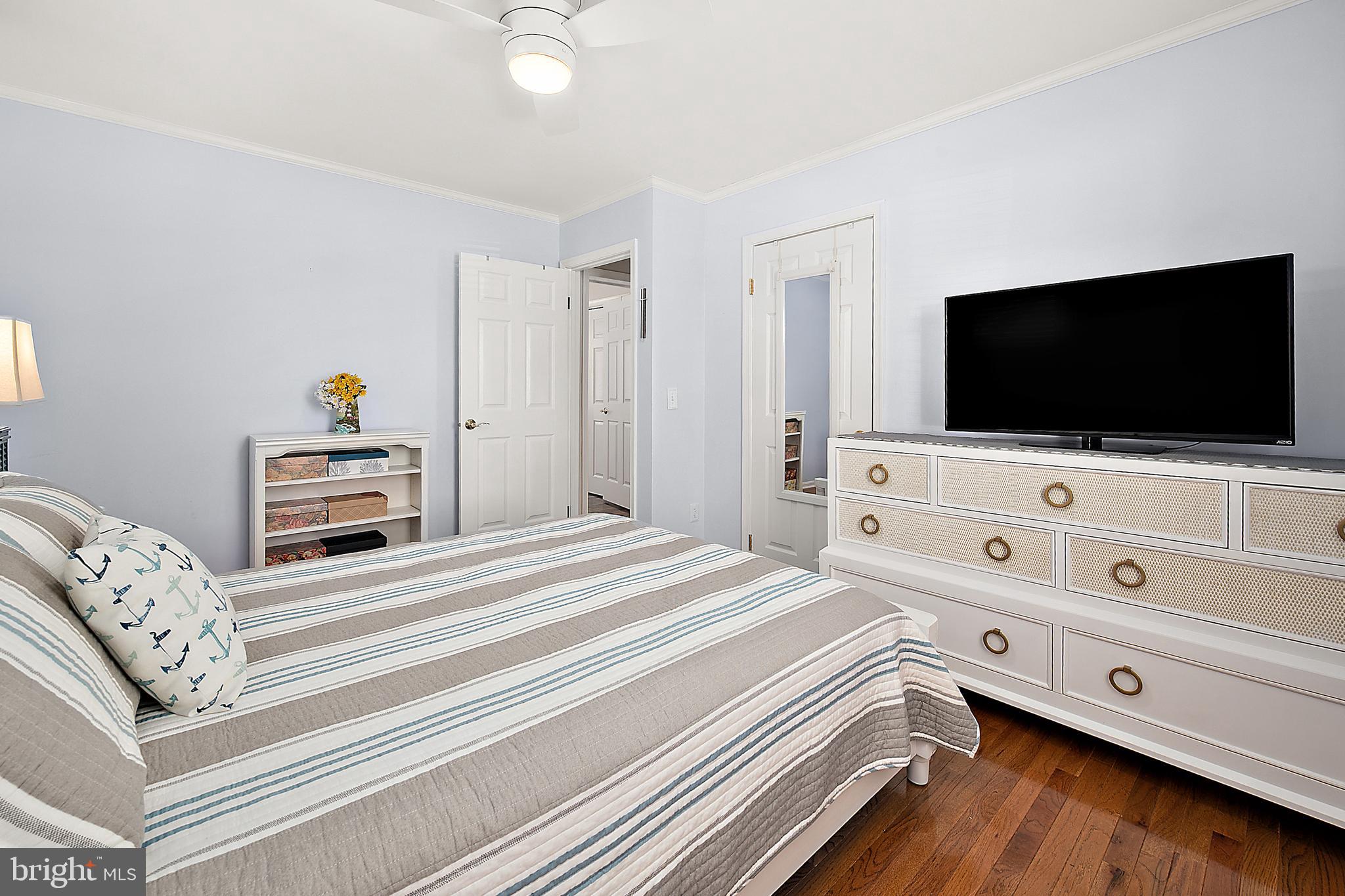 KEENWICK SOUND - Residential