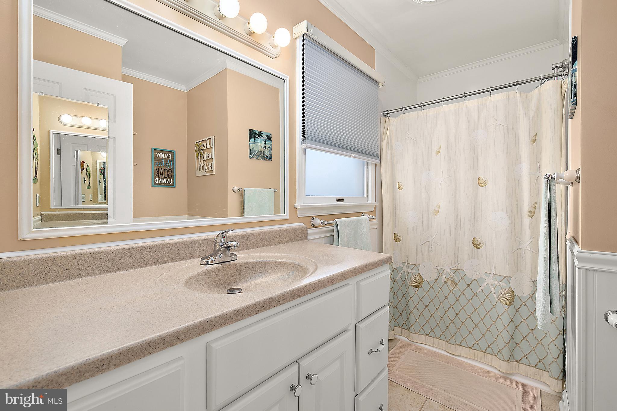 KEENWICK SOUND - Residential