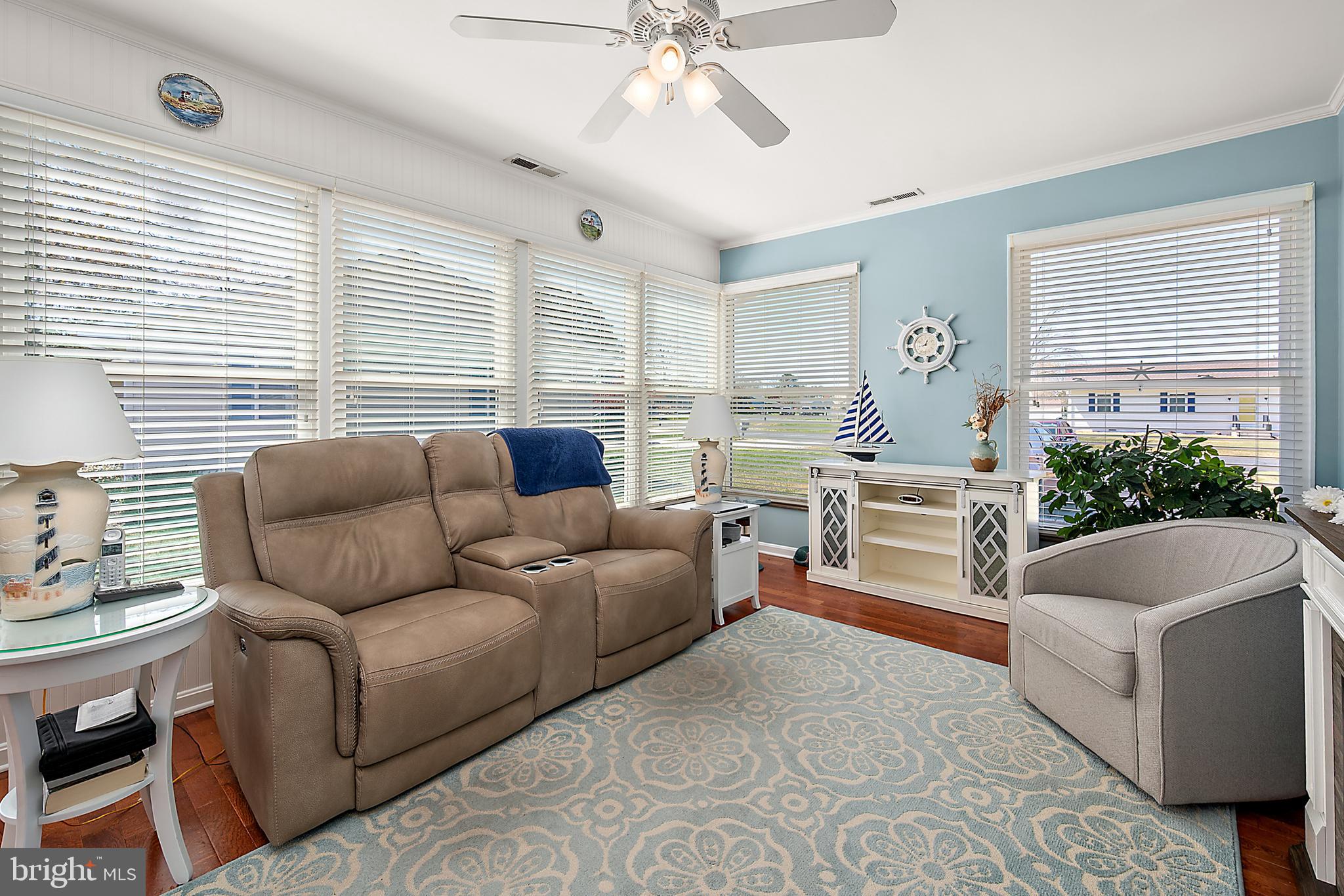 KEENWICK SOUND - Residential