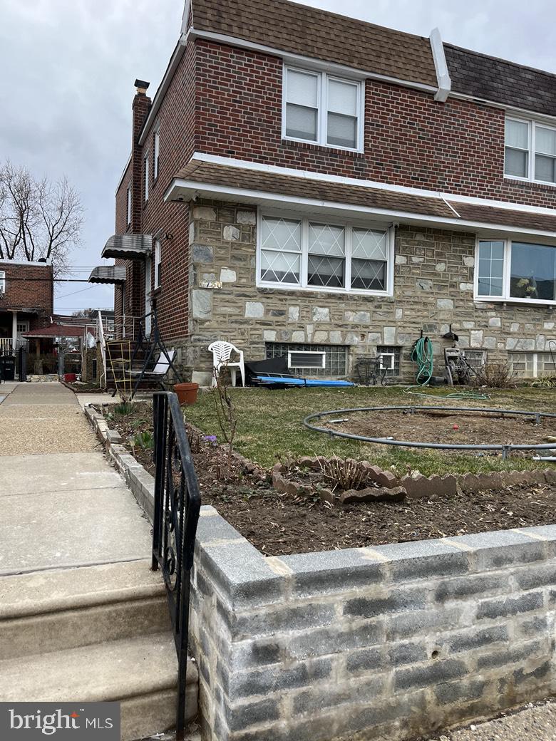 RHAWNHURST - Residential Lease