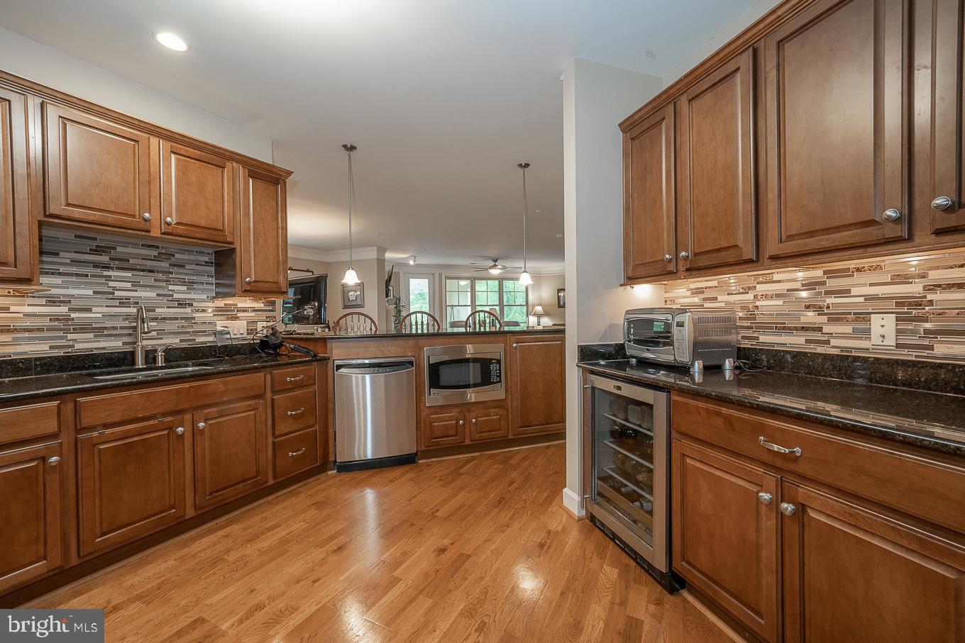 TERRAZZA NEWTOWN SQR - Residential