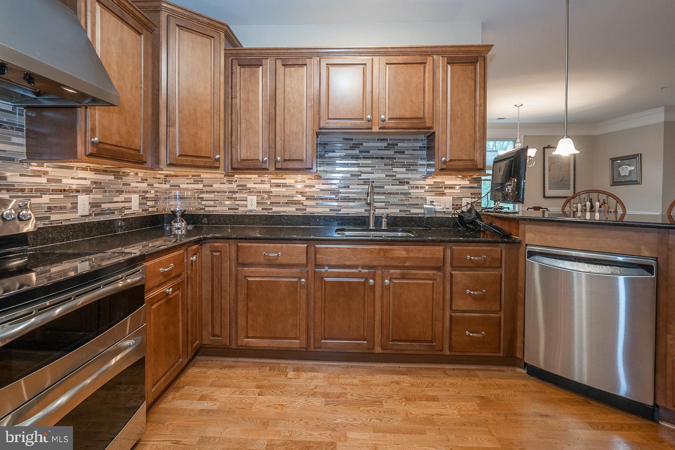 TERRAZZA NEWTOWN SQR - Residential