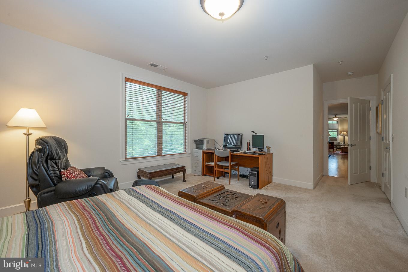 TERRAZZA NEWTOWN SQR - Residential