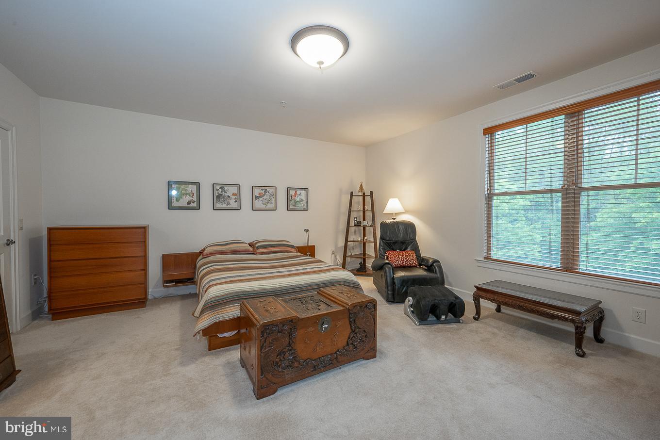 TERRAZZA NEWTOWN SQR - Residential