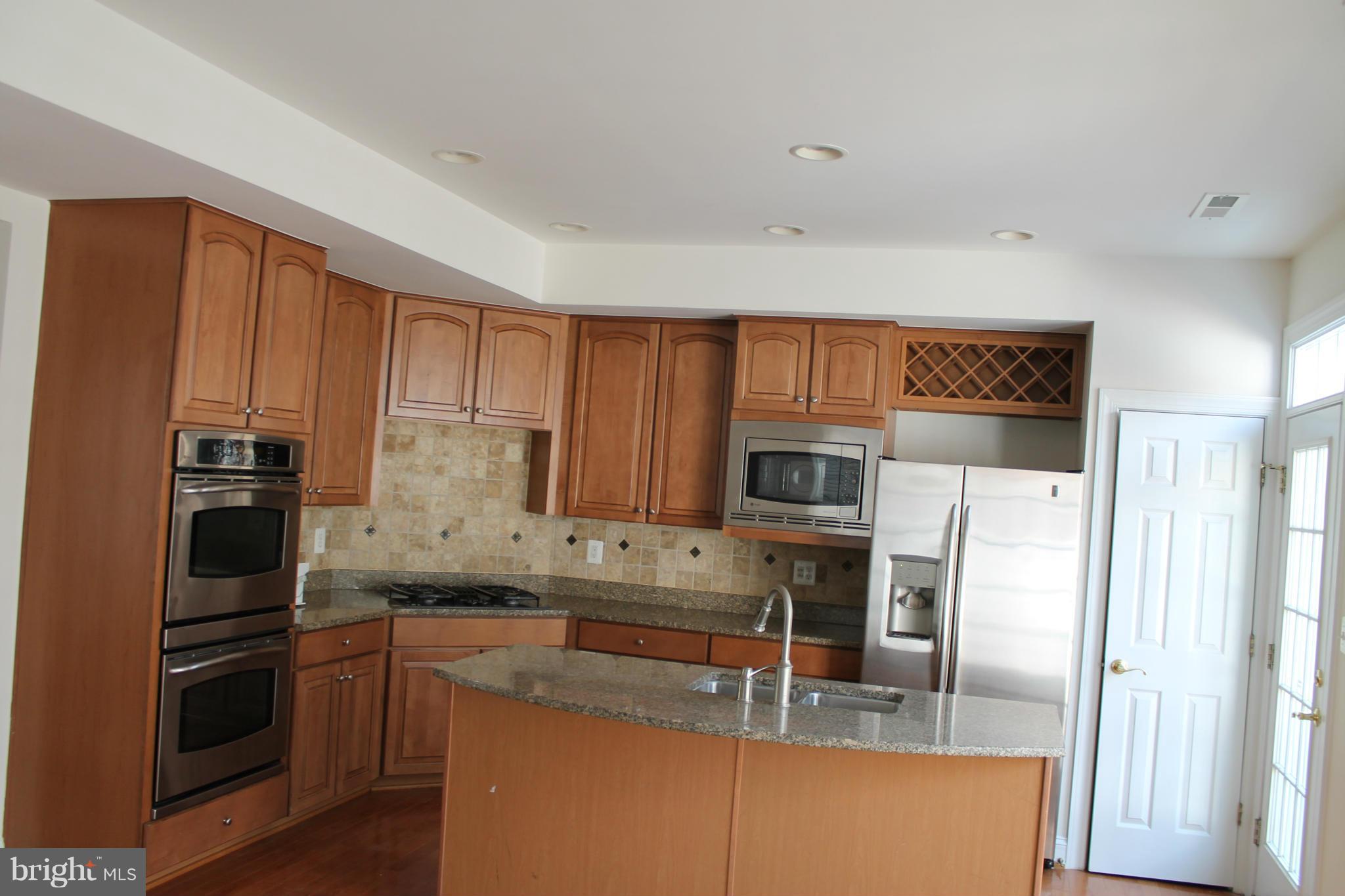 BRAMBLETON LANDBAY 2 - Residential Lease