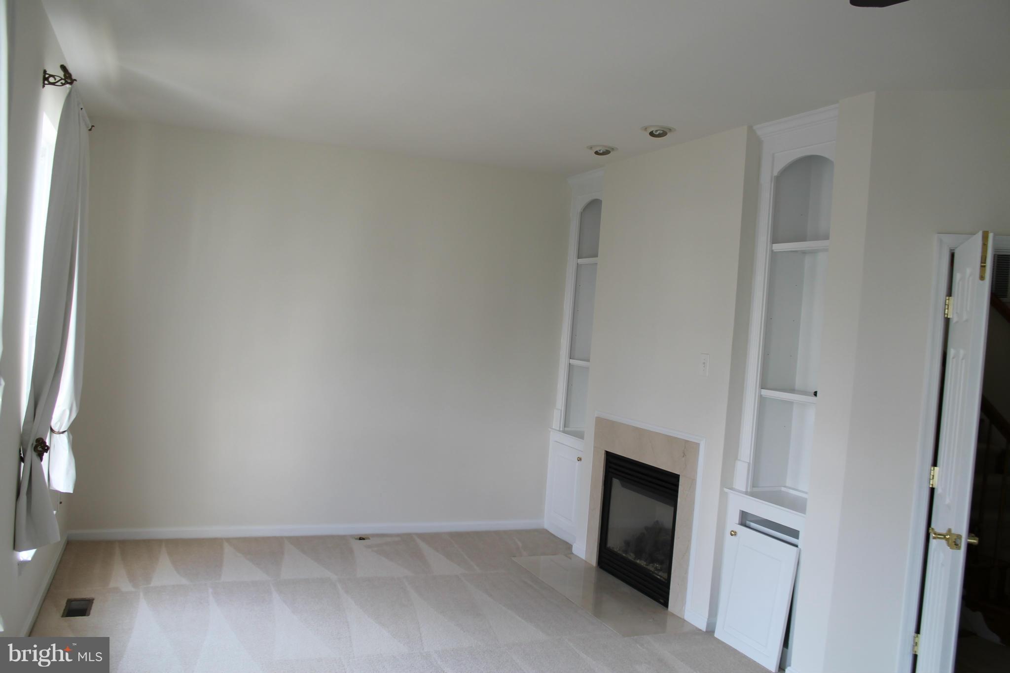 BRAMBLETON LANDBAY 2 - Residential Lease