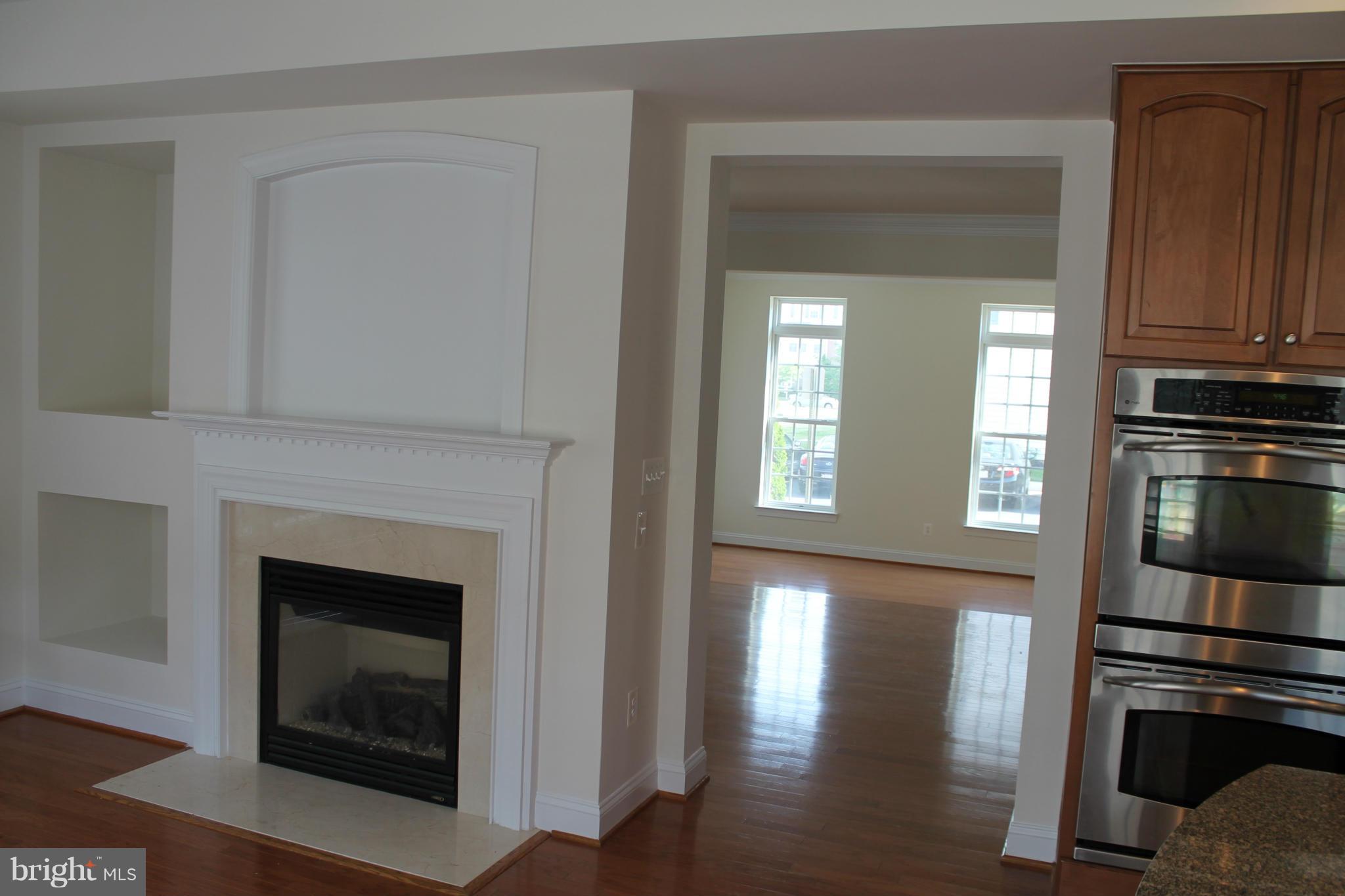 BRAMBLETON LANDBAY 2 - Residential Lease