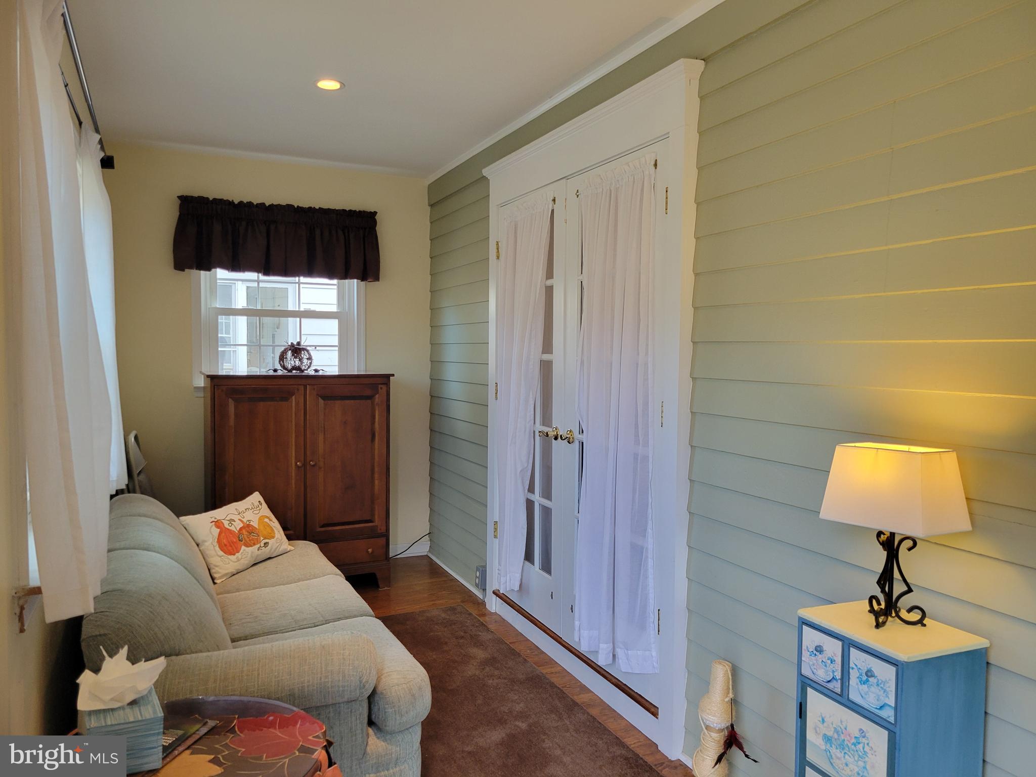 124 CRESTMONT TERRACE