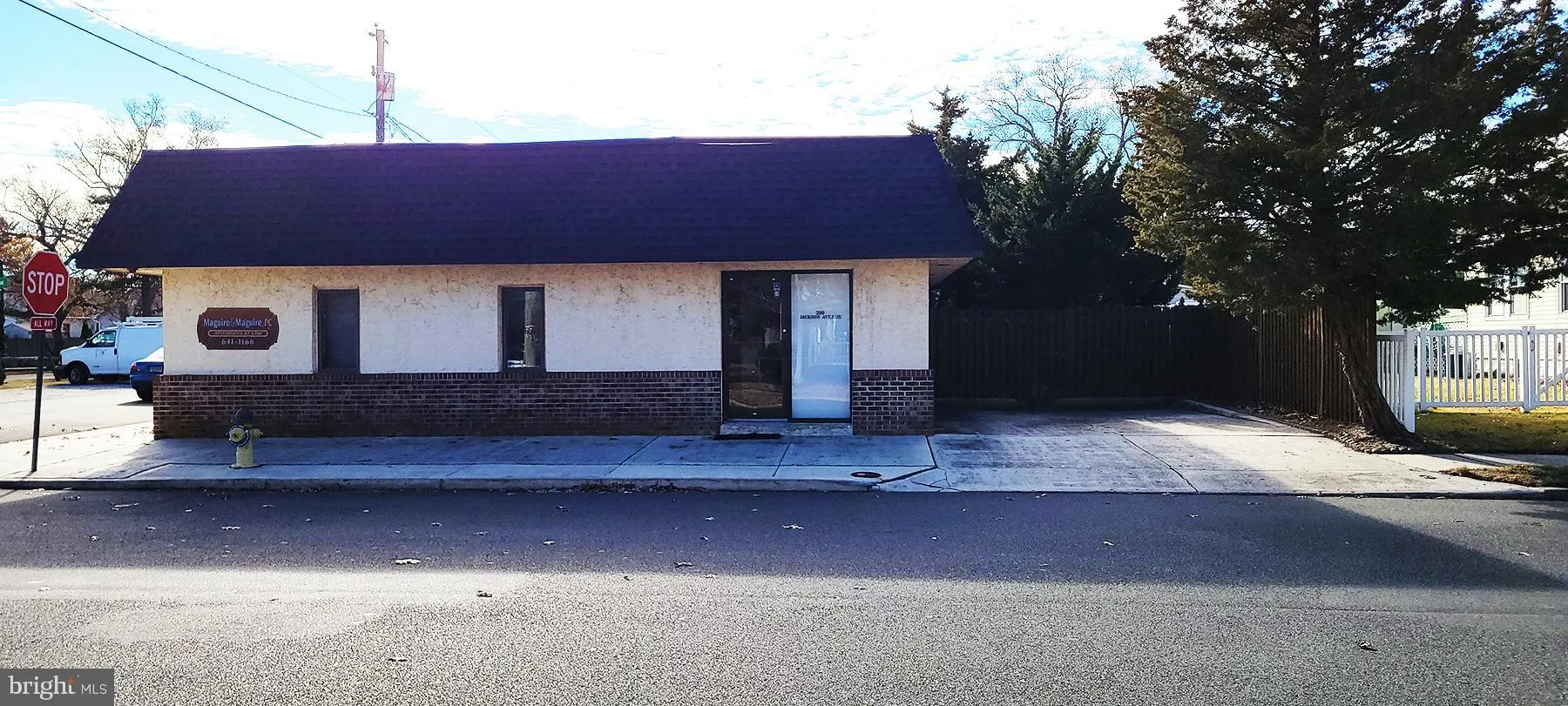 Northfield, New Jersey 08225, United States, ,Residential,Pending,75678