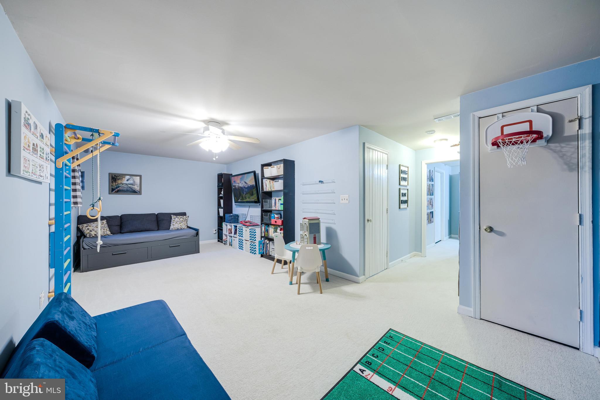 COUNTRYSIDE - Residential